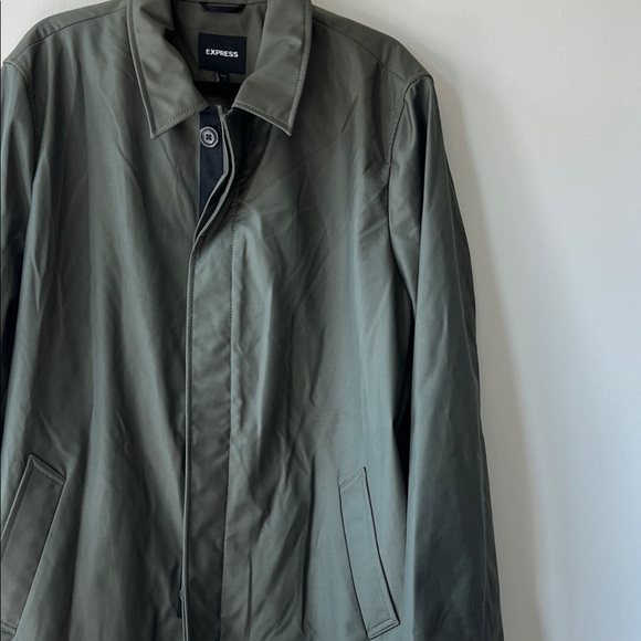 Express Olive Men's Trench Coat - Picture 4 of 7